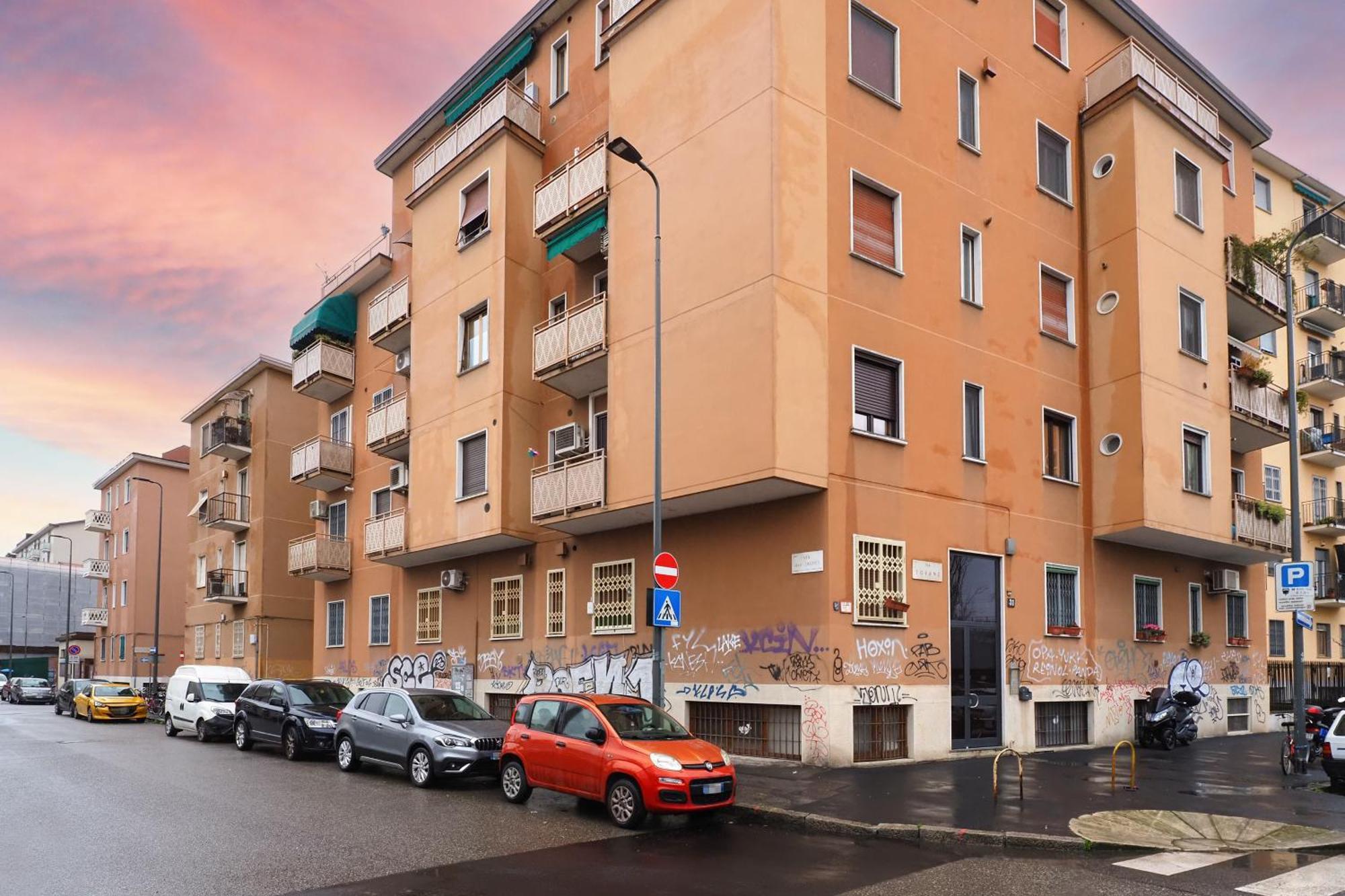 Primopiano - Tofane Appartement Milaan Buitenkant foto